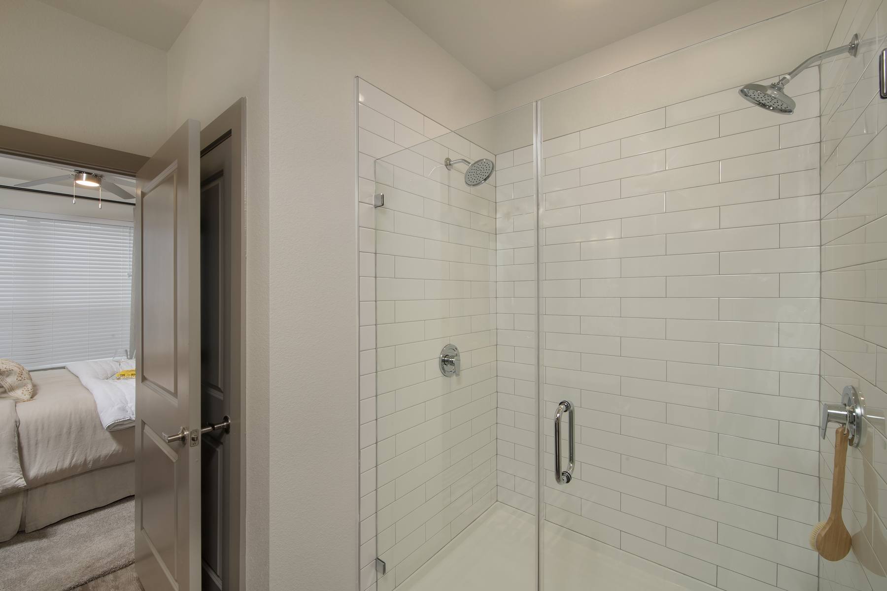 2BR Shower